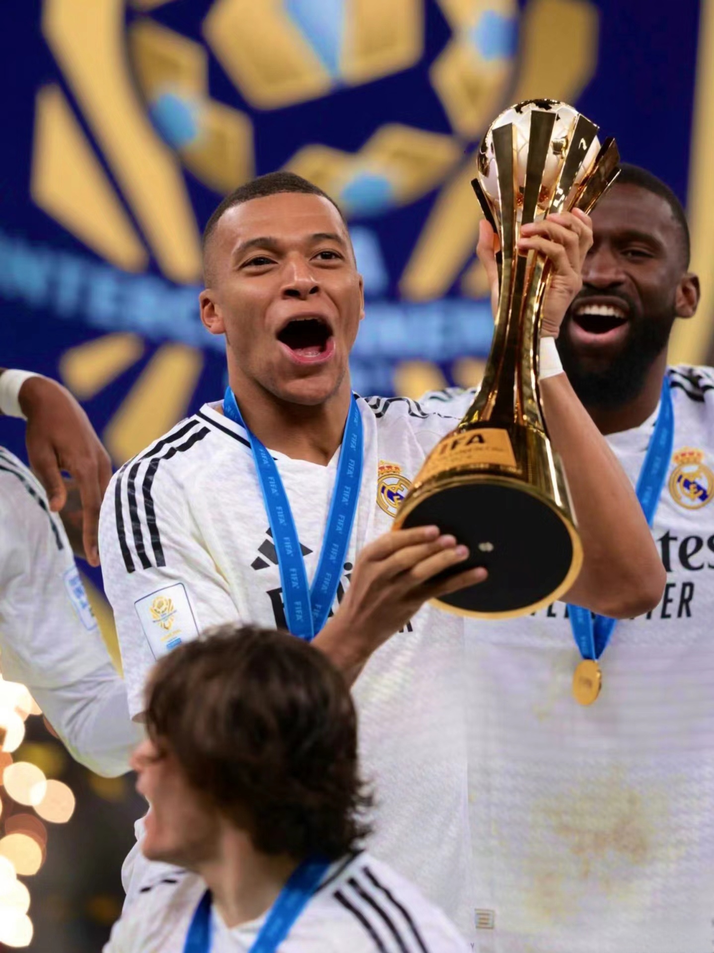 篮球圈的焦 篮球圈的焦