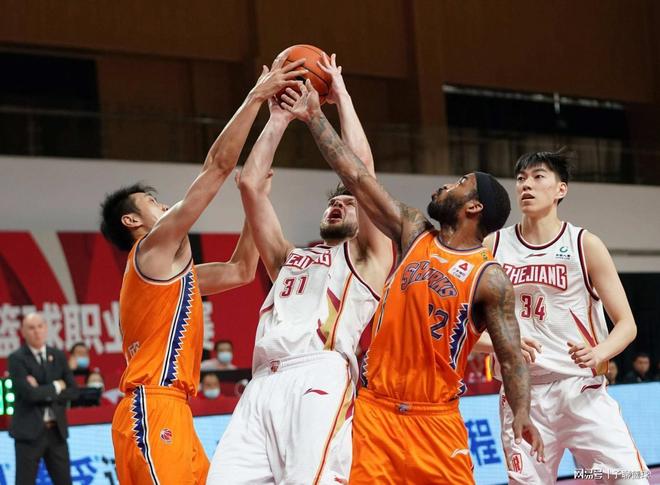 斯特的当下 斯特的当下